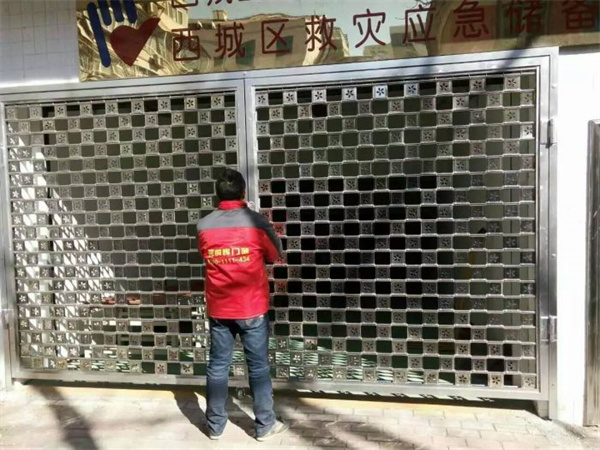 電動卷簾門